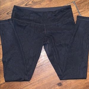 Black Lululemon Leggings with Design